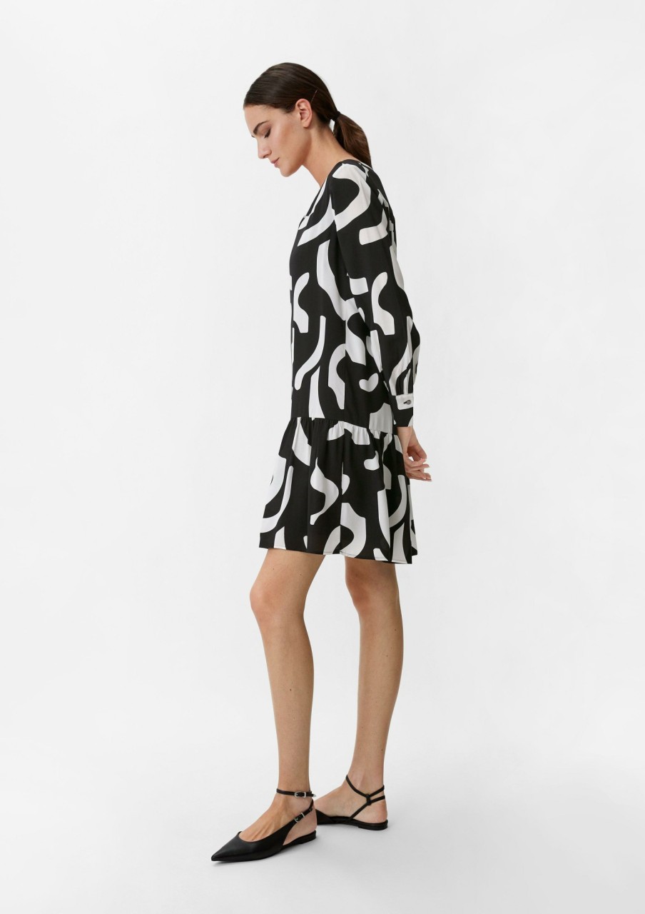 Comma Kleid Mit Allover-Print Kleider