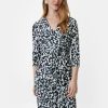 Comma Kleid Mit All-Over-Print In Wickel-Optik Kleider